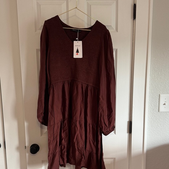 Zesica Dresses & Skirts - Zesica Smocked V-Neck Tiered Dress in Brown Size Large